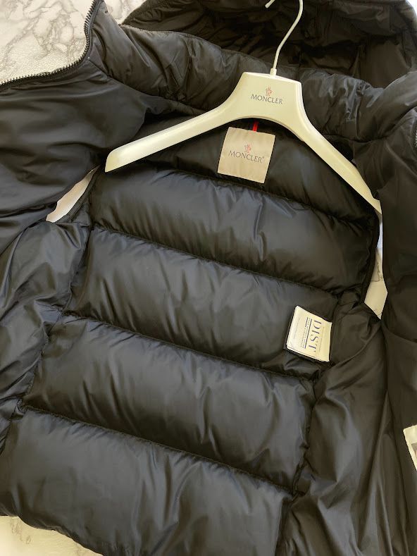 モンクレール★ダウンベスト★GALLINULE★ガリヌール★ブラック★00★正規 MONCLER (SALE)【返品交換不可】MONCLER(モンクレール)ダウン