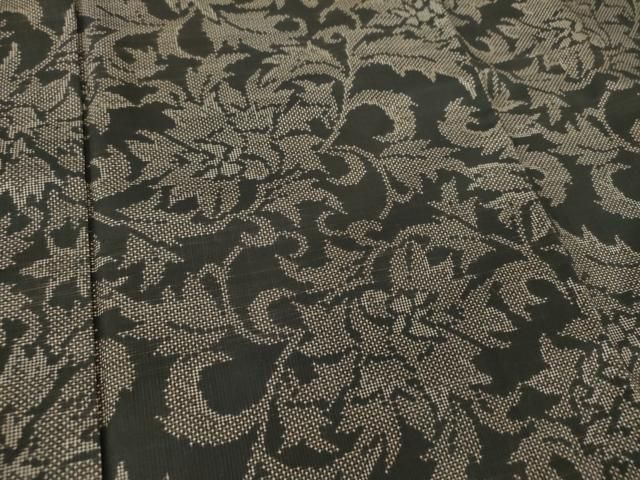 平和屋着物○本場大島紬 7マルキ 更紗花唐草文 正絹 逸品 DAAQ3345ps