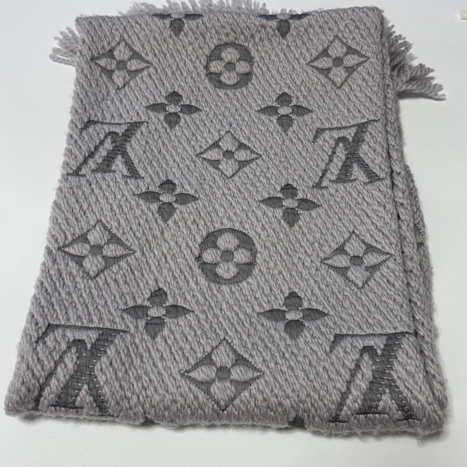 北川景子着用鑑定済極美品ルイヴィトンマフラーエシャルプロゴマニアヴェローヌバッグ LOUIS VUITTON - ヴィトン 北川景子さん着用 エシャルプ・ロゴ