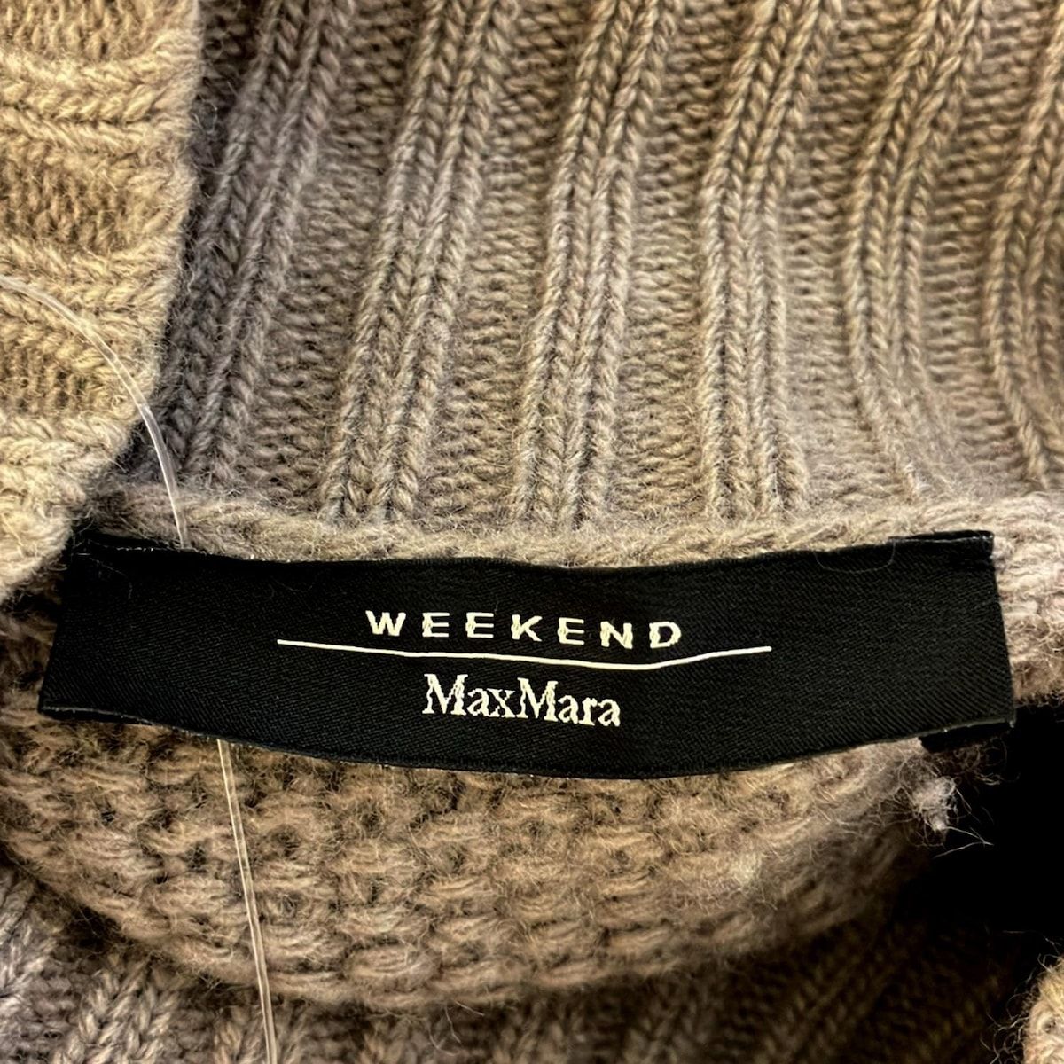  Max MaraWEEKEND マックスマーラウィークエンド 長袖セーター サイズM レディース - グレーベージュ ハイネック アランニット 長袖 ニット セーター