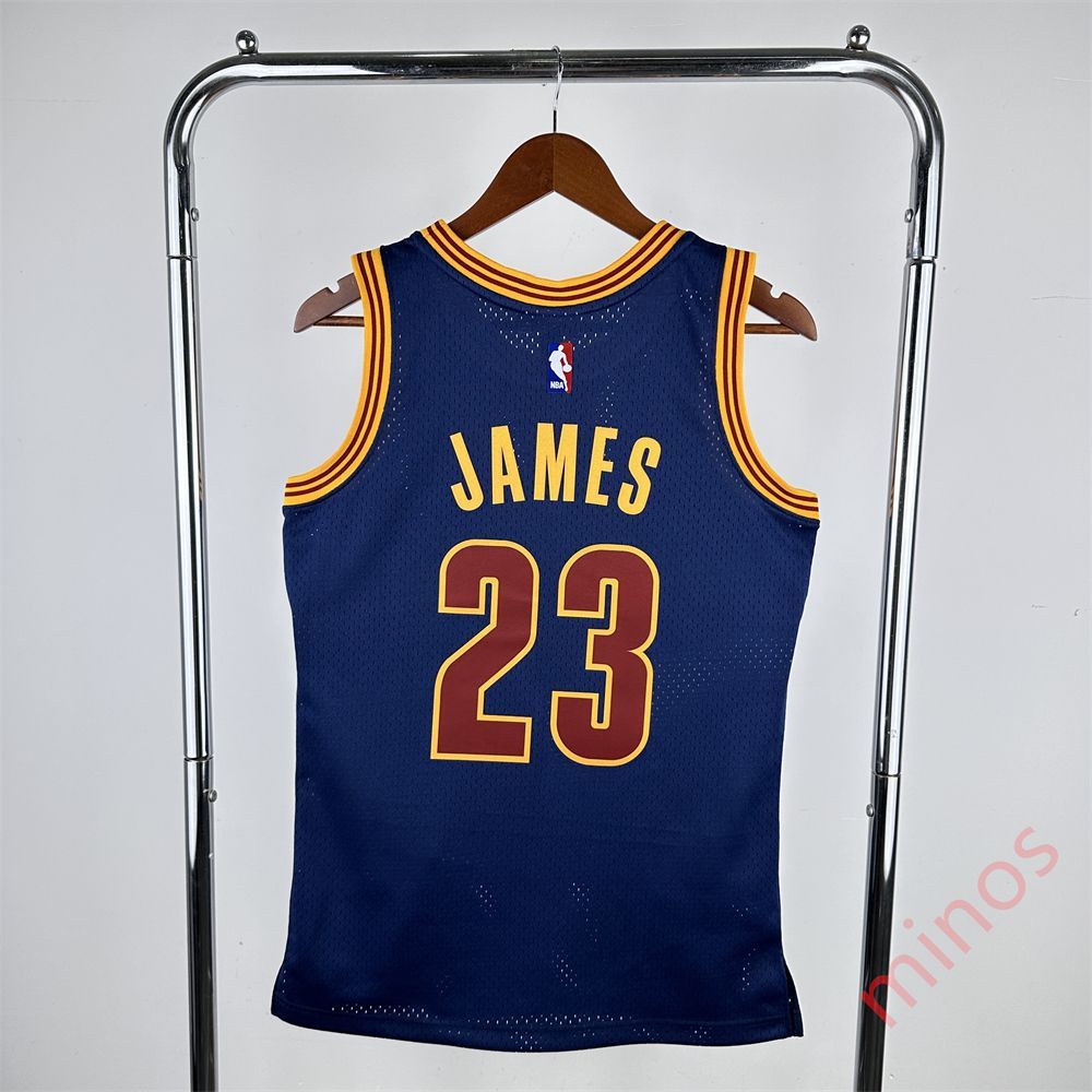 NBA Cavaliers レブロン・ジェームズ ユニフォーム A-3788 楽天市場】NBA キャバリアーズ レブロン・ジェームズ スウィング