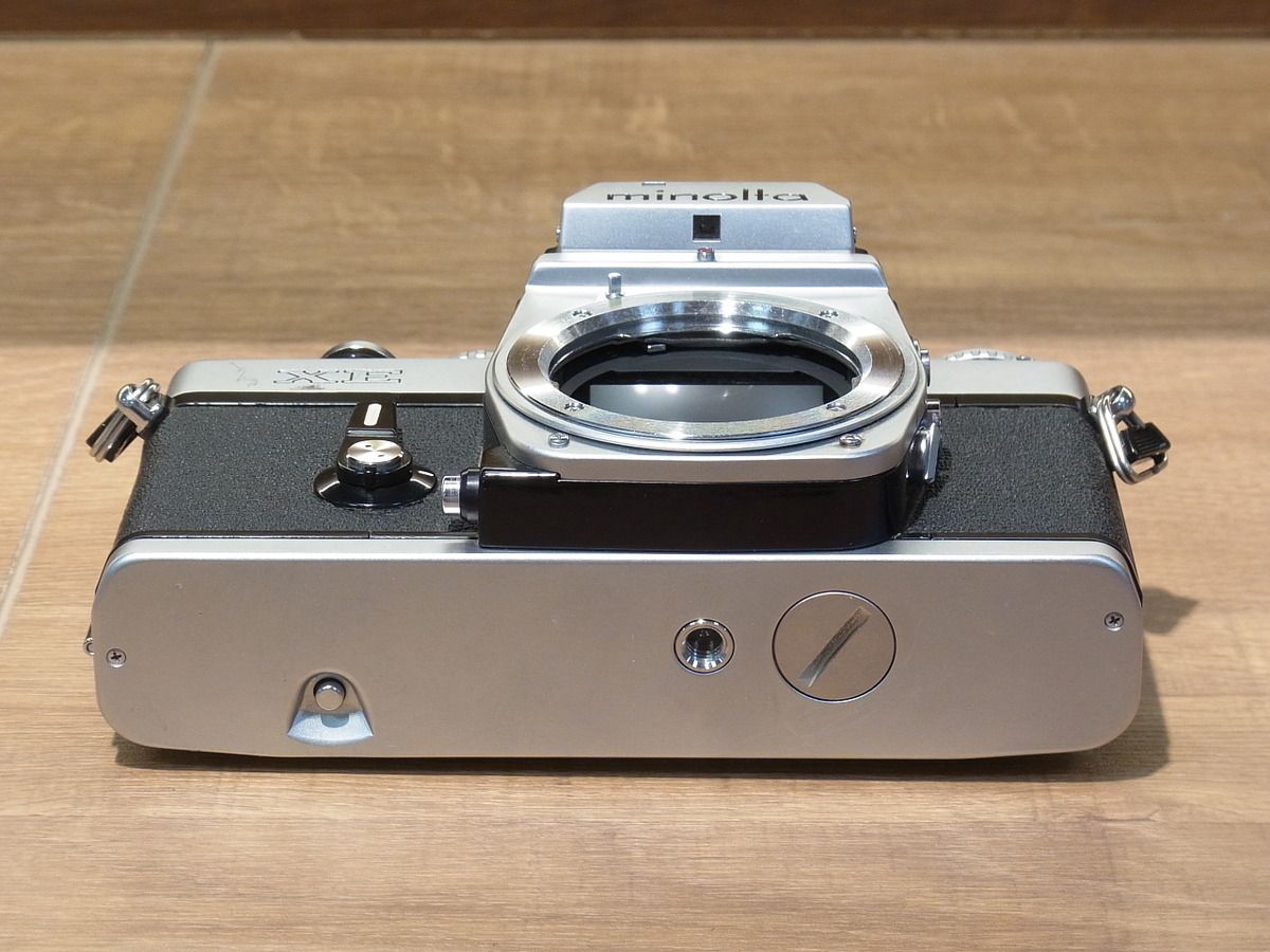 中古】 【難あり品】 ミノルタ XE ボディ シルバー - メルカリ
