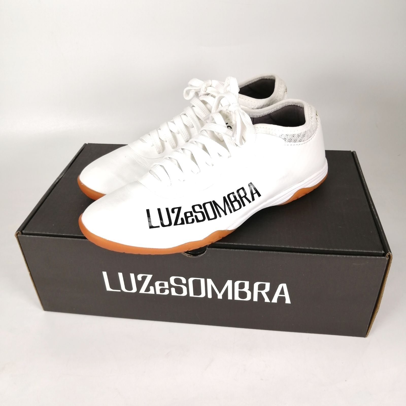 未使用 LUZeSOMBRA ルースイソンブラ フットサル シューズ ALA