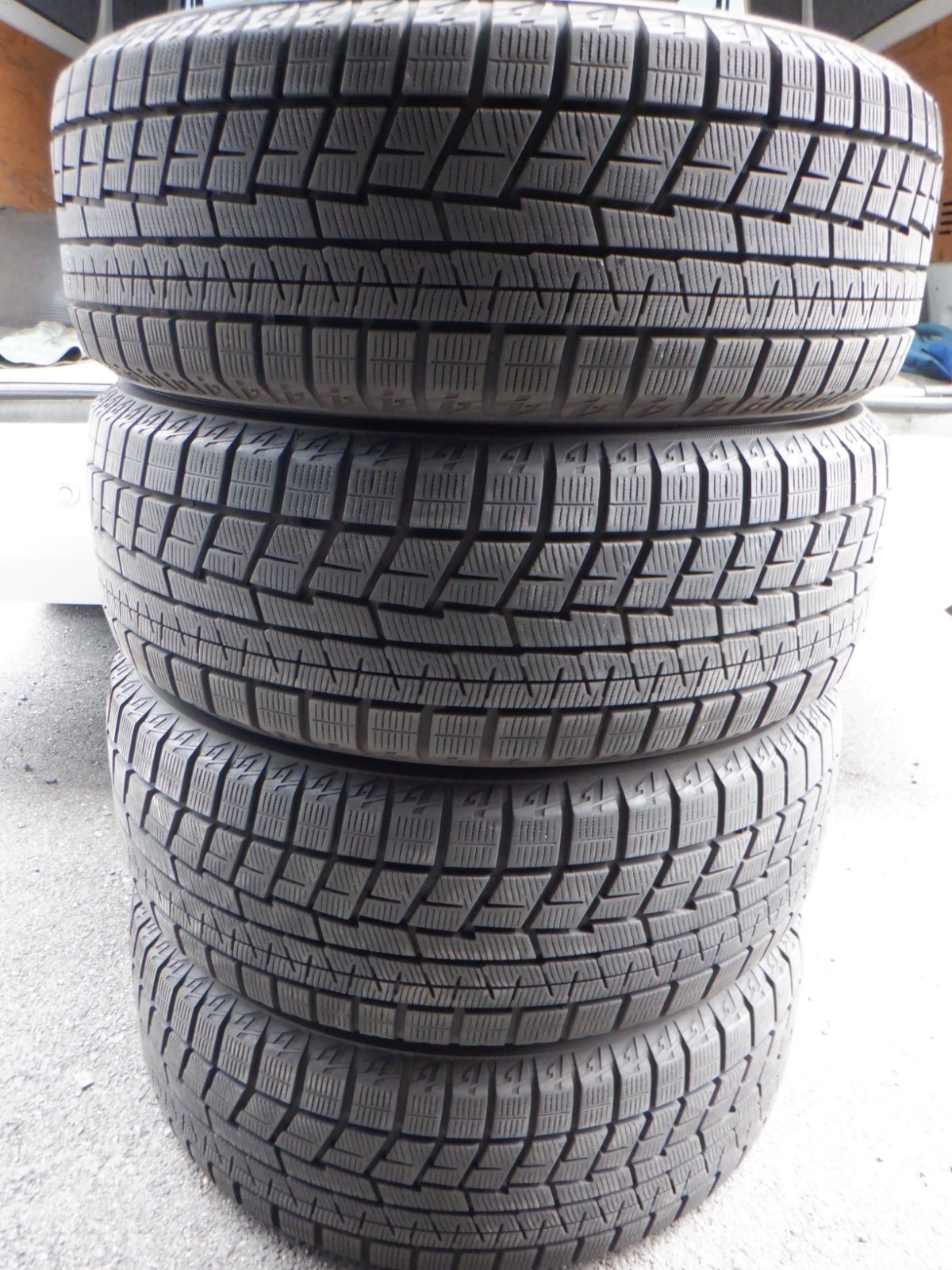 205 55R16 ヨコハマ アイスガードiG60 ４本 ノア ヴォクシー レクサスCT ゴルフ アウディ カローラなど