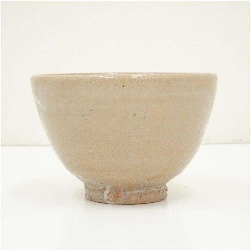 抹茶茶碗　唐津焼　鏡山窯　井上東也　栞 茶器/茶道具 抹茶茶碗】 朝鮮唐津焼き 井上東也作（鏡山窯