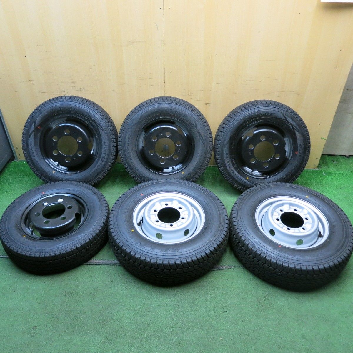 22年 6本 いすゞ エルフ 等 175R14 8PR 205 80R15 109 107L スタッドレス ダンロップ ウインターマックス SV01 SP LT01M TOPY スチール PCD184.15 170 6H 5090605HAス