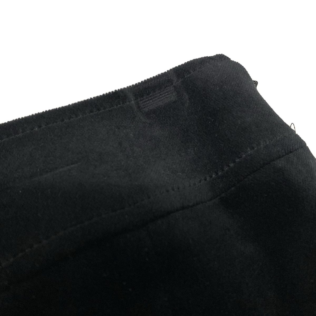 Burberry LONDON バーバリーロンドン スカートスーツ レディース - 黒 ベロア MAAHADDERANG_COM