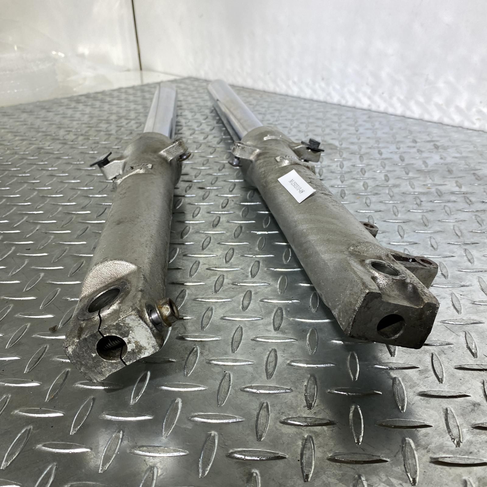 HONDA ホーネット250 フロントフォーク ホンダ - メルカリ HONDA ホーネット250 フロントフォーク ホンダ - メルカリ