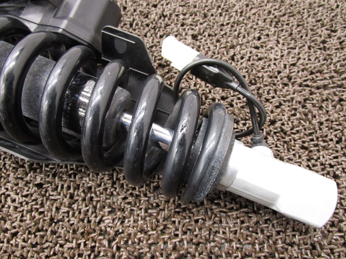 リアサスペンション A6664