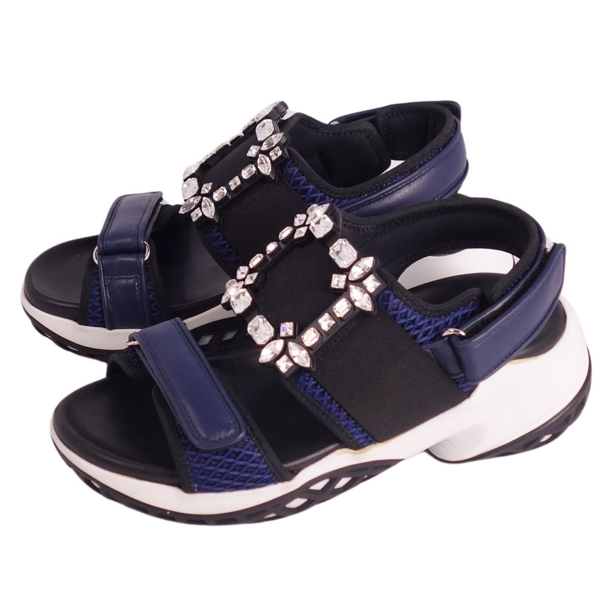 美品ロジェヴィヴィエ　Roger Vivier ヴィヴラン　ビジューサンダル39 Roger Vivier（ロジェヴィヴィエ）の「Roger Vivier Viv' Run