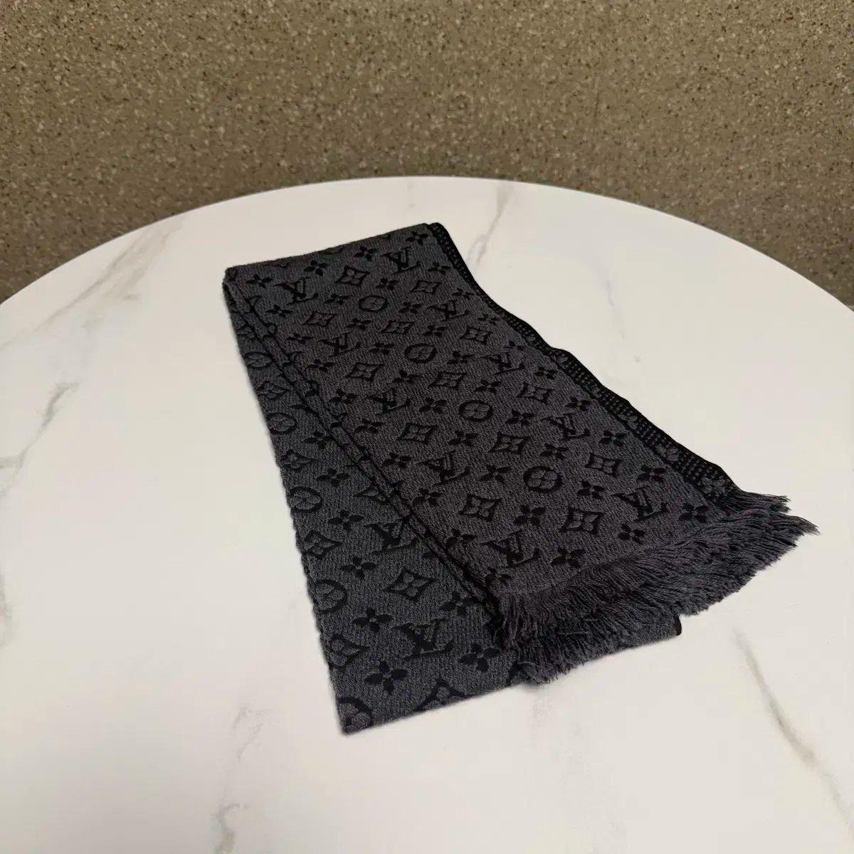 正規品 Louis Vuitton ルイヴィトン 麦汁 モノグラム マフラー