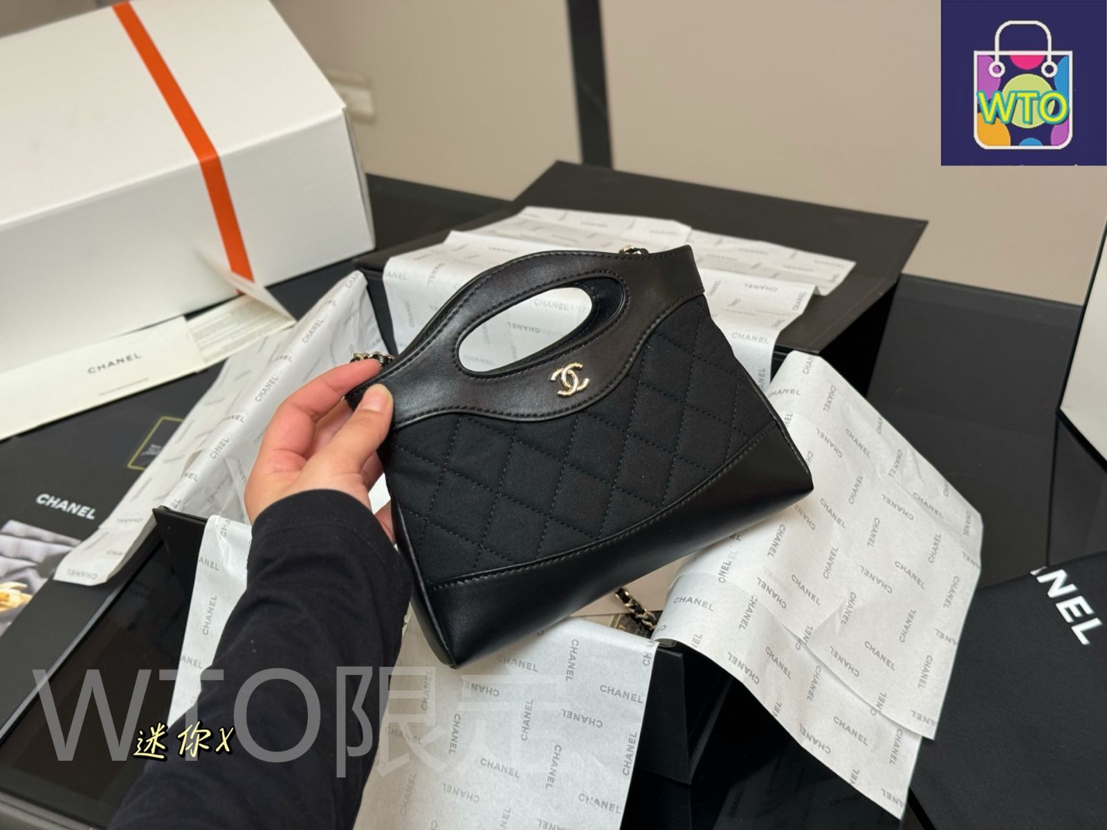 M❤プロフ必須！ 専用CHANEL2023 小物入れ ネイビー ブランド 今日特価】Chanel 23A 31 Bag Mini 横型 20×14cm-WTO輸入 - メルカリ