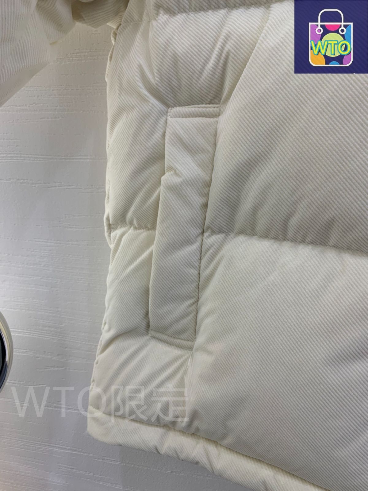 MONCLERモンクレール レディース 短い植絨の穴 ｜ ｜ ♥ USTAUSTRALIA_COM_AU