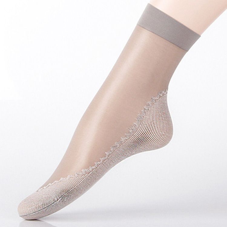 シースルーソックス 透け感