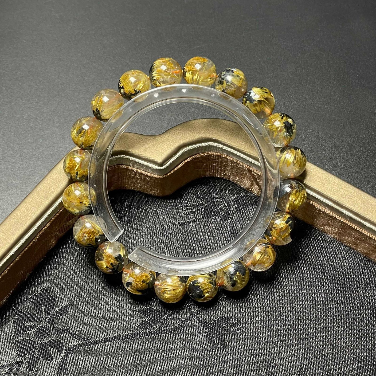 太陽花タイチンルチルブレスレット 上級EU製☆ROBEAN・太陽花タイチンルチルバングル☆黄金針水晶