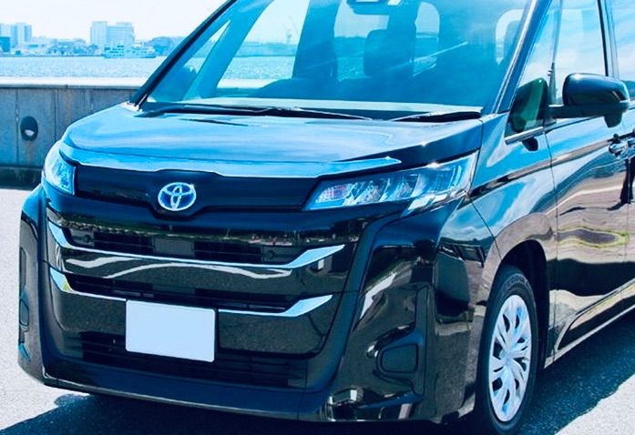 ノア90系NOAH ボンネットガーニッシュ FFCRYSTALESIA_COM