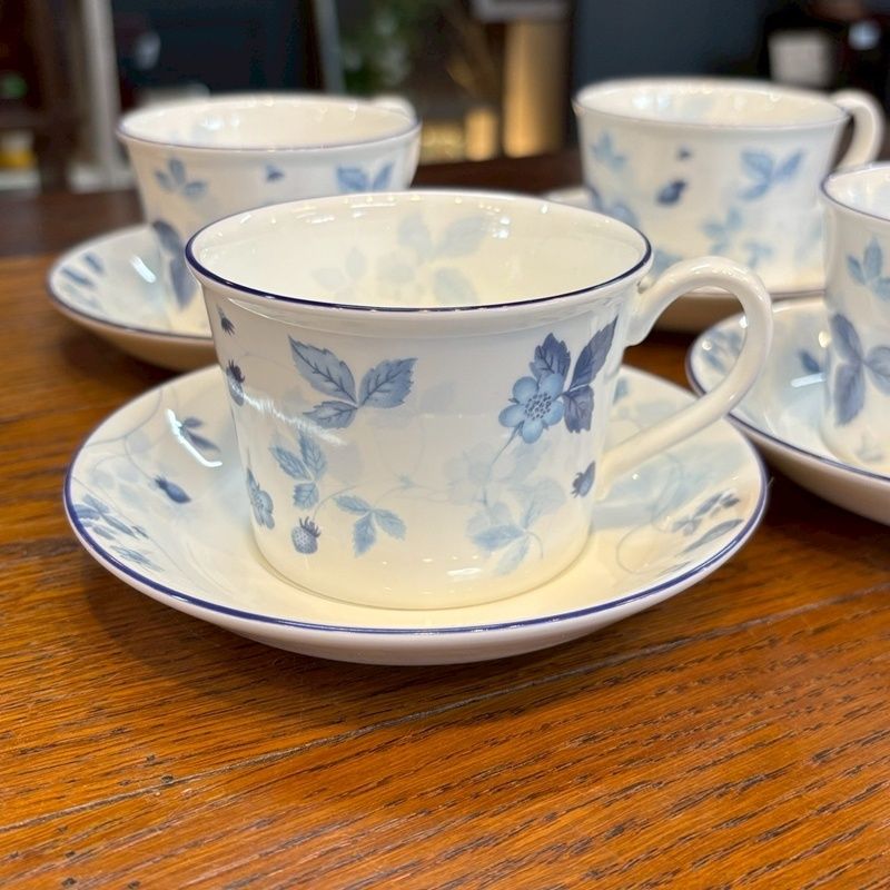 ウェッジウッド ストロベリーブルー カップ＆ソーサー 4客セット BLUE イチゴ 植物柄 オシャレ 英国 ボーンチャイナ CA 0512 2