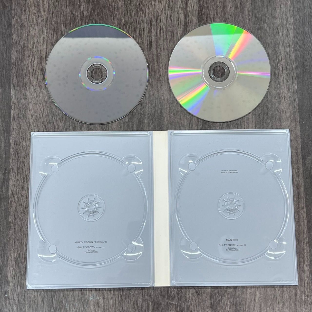 ギルティクラウン 11(完全生産限定版) [Blu-ray] - メルカリ