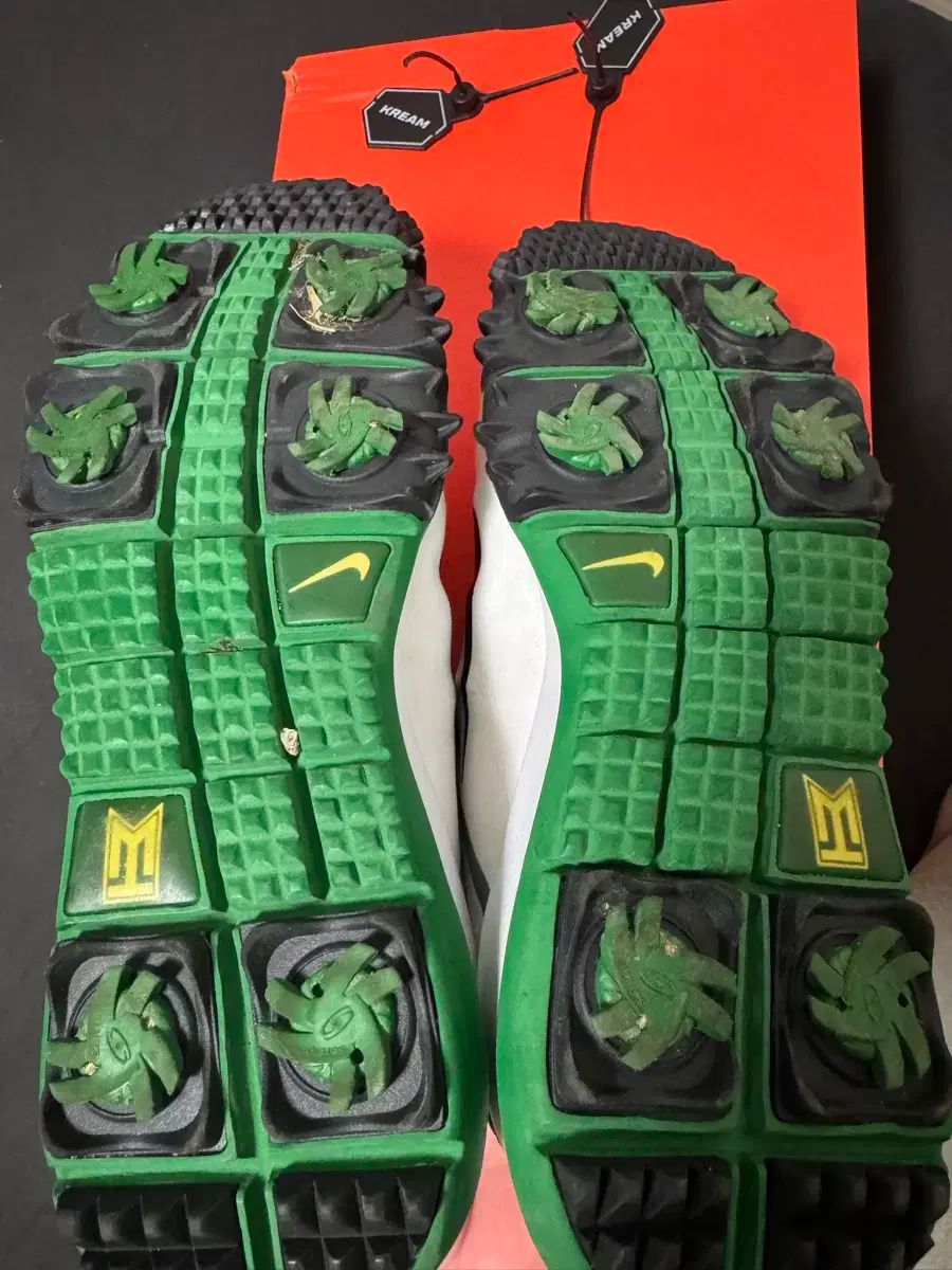 ゴルフシューズ 265mm