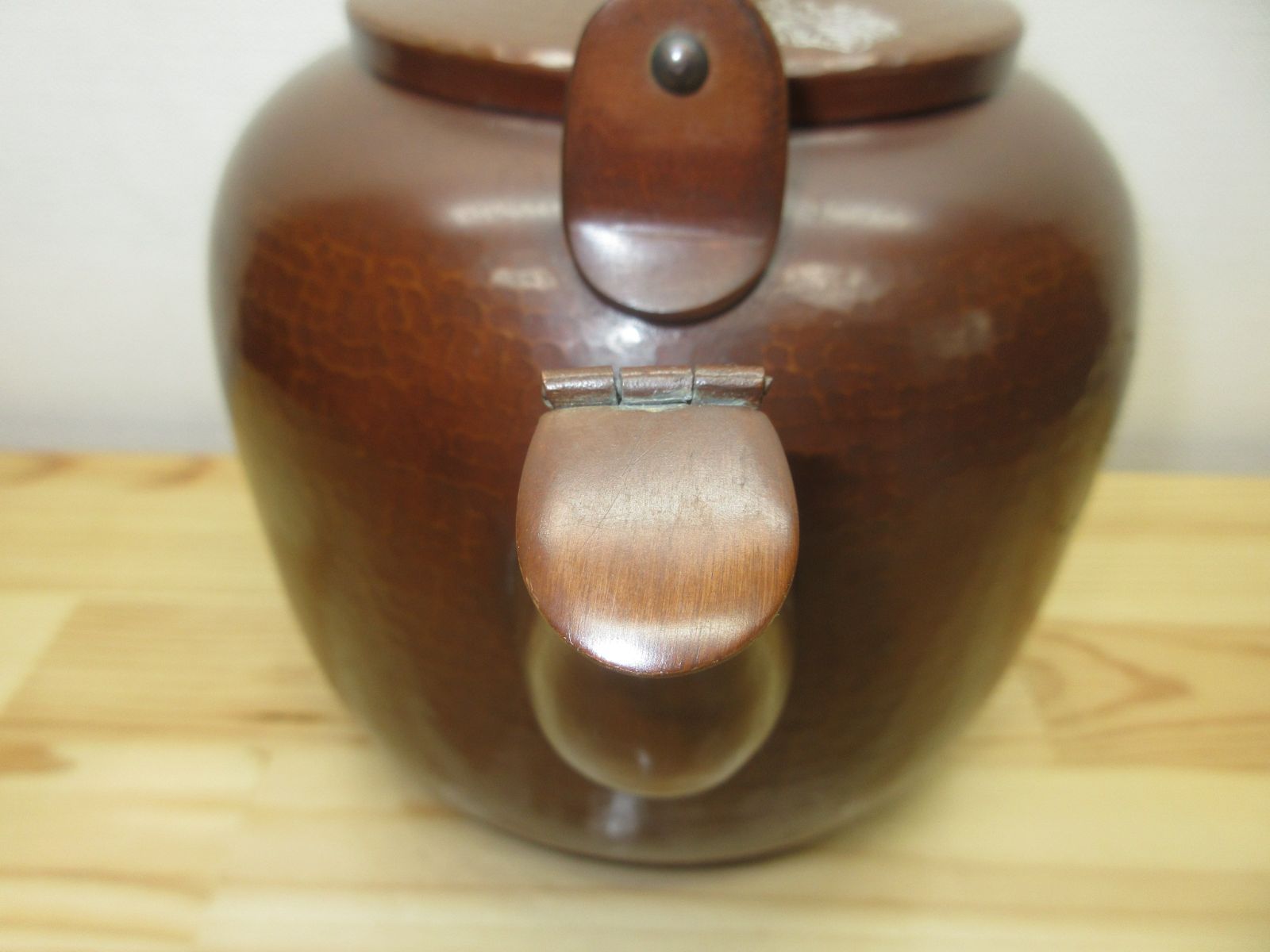 逢絢亭】茶道具 香合 京焼 染付 辻堂香合 紫翠窯 西村徳泉 共箱入り