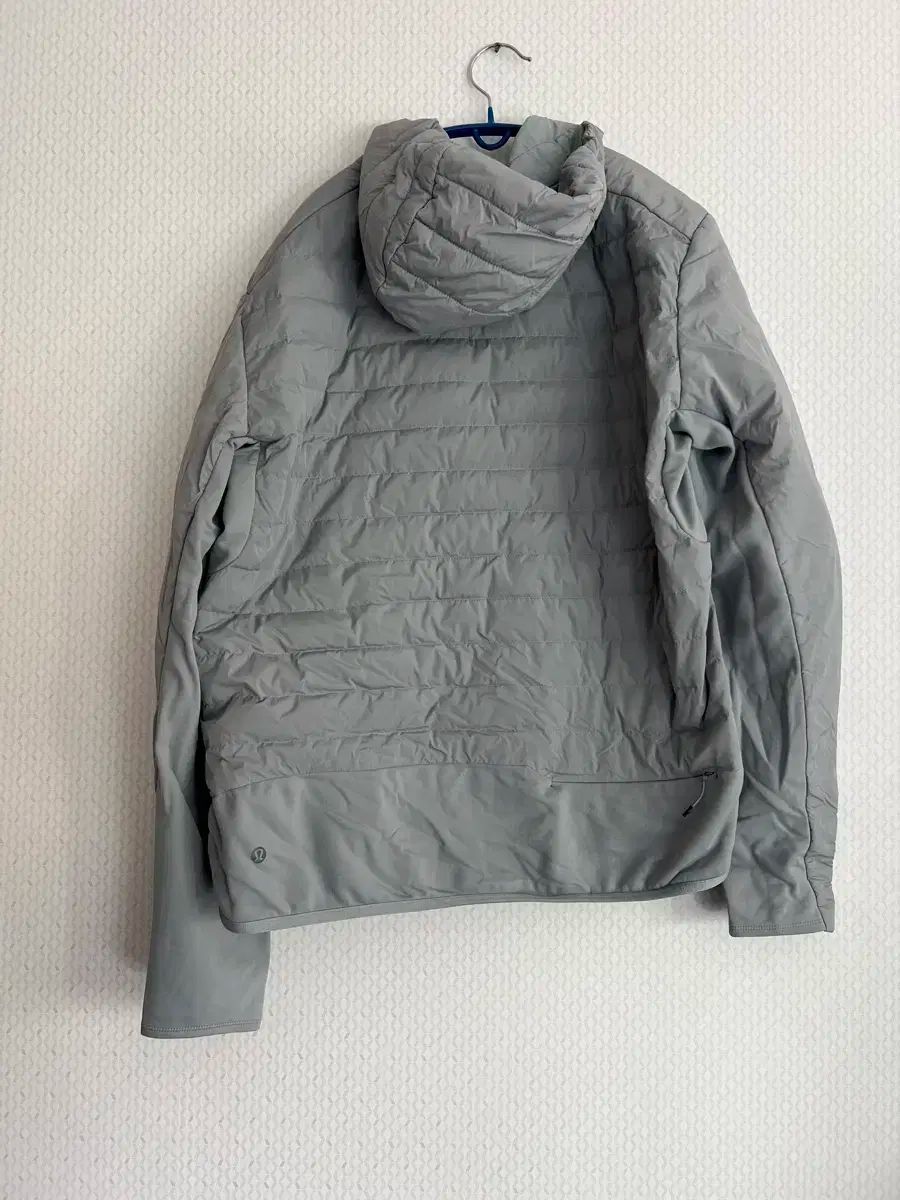 lululemon ルルレモン フーディー パーカー 軽量パッド