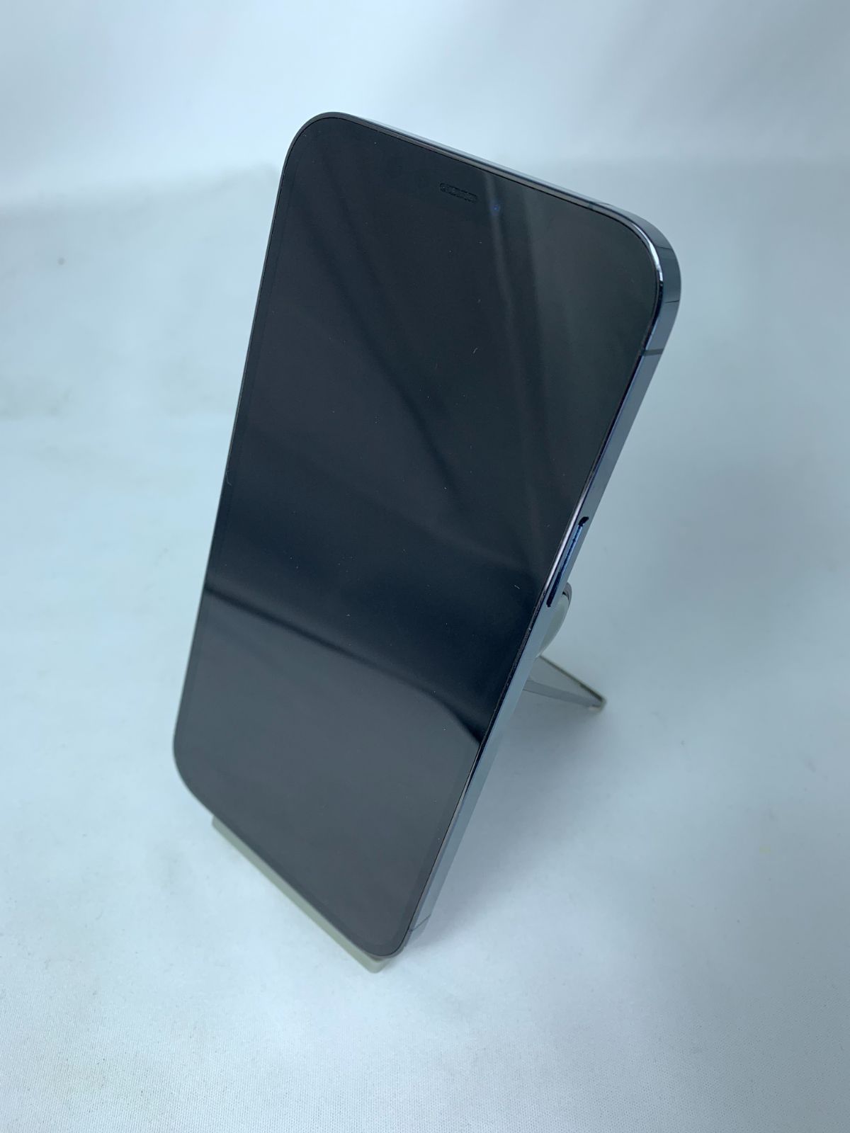 中古・フレームキズ有】iPhone 12 ProMax 256GB ブルー sim