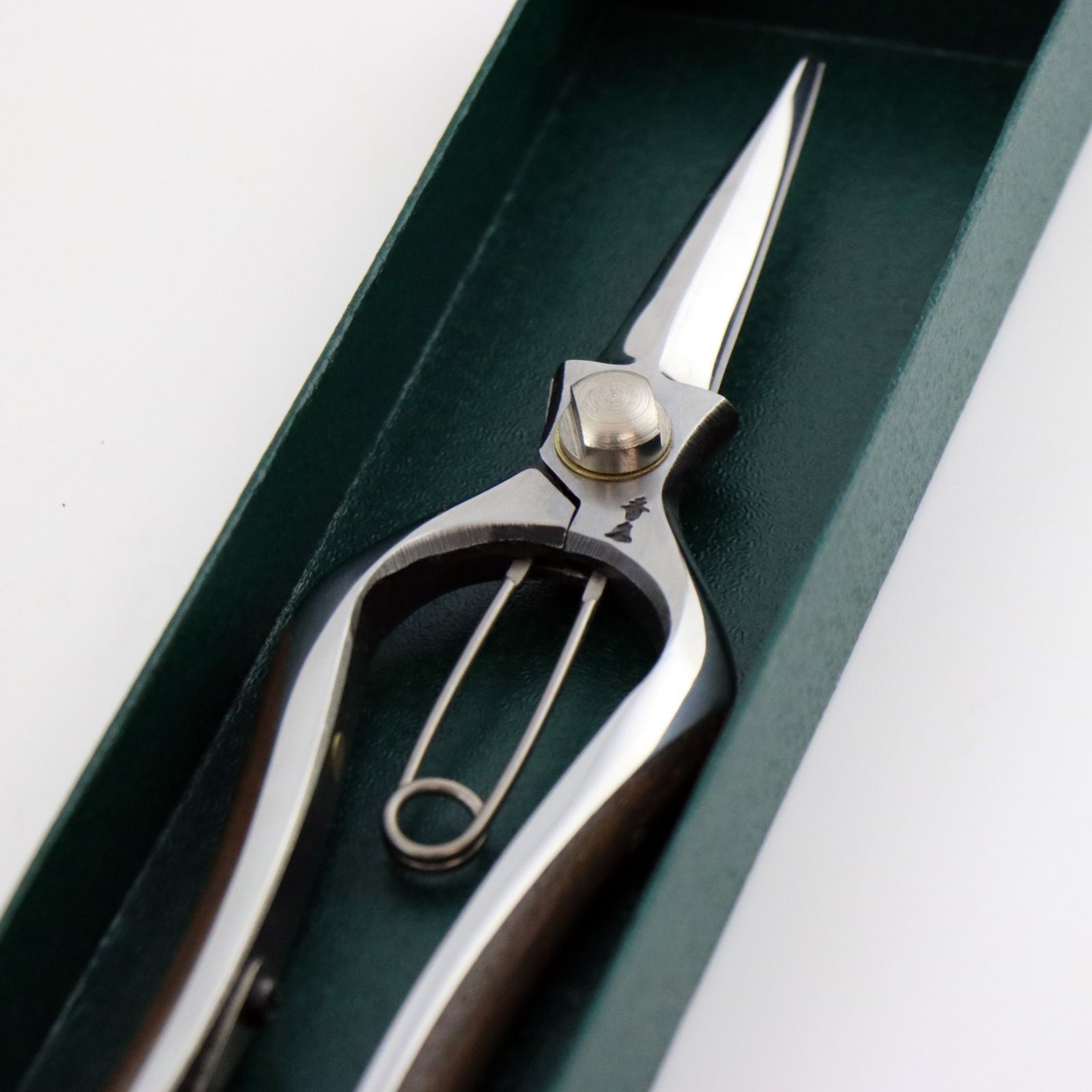 T-103 花切鋏 walnut 外山刃物 宗家秀久 - メルカリ