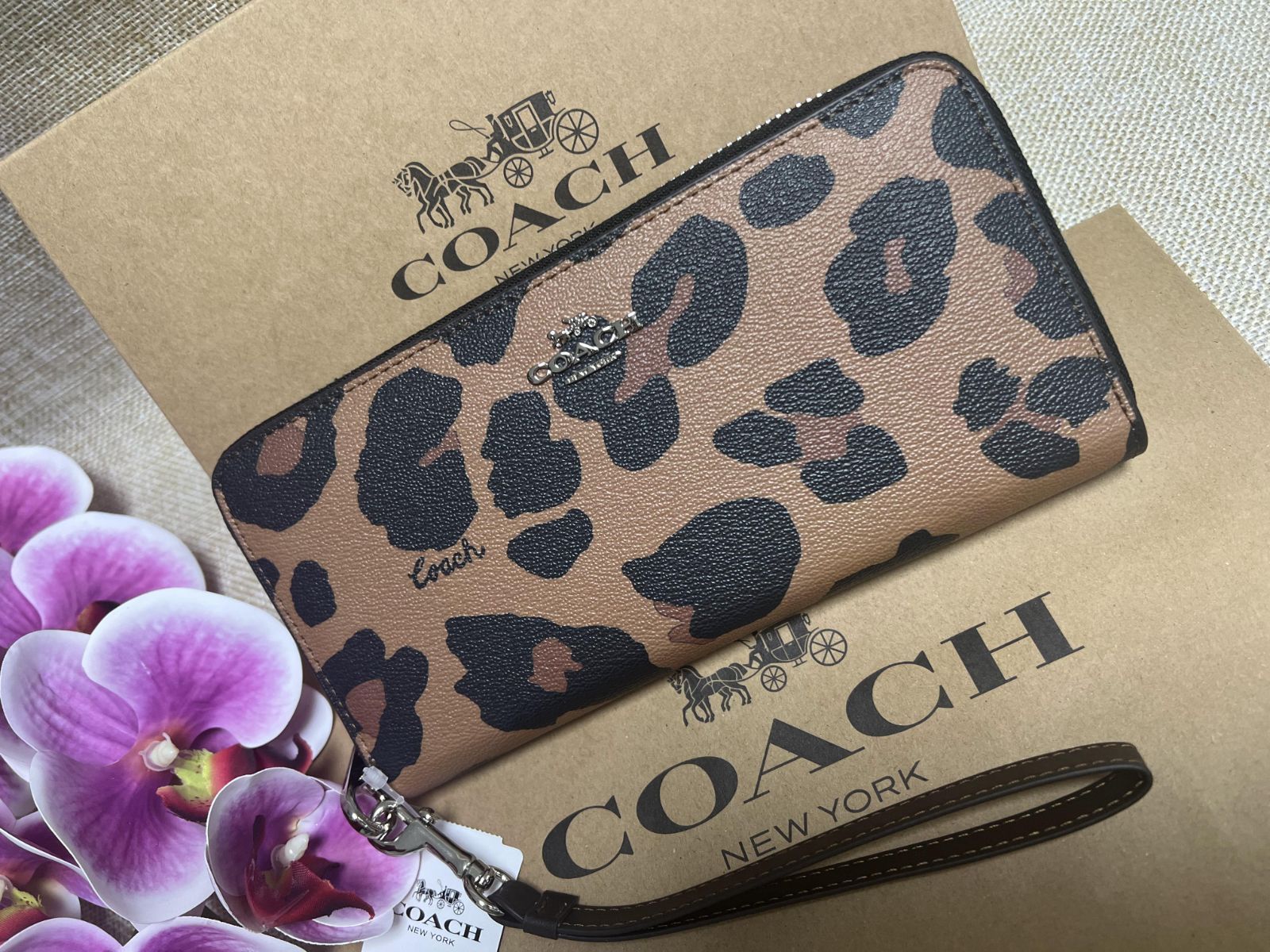 87％以上節約 COACH コーチ CC865 長財布 リストレット ヒョウ柄