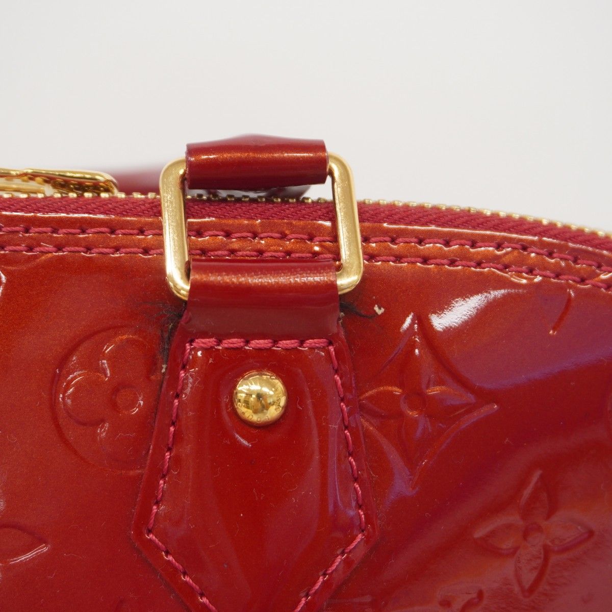 【極美品】ルイヴィトン アルマGM ヴェルニ ハンドバッグ M93596 赤 極美品】ルイヴィトン アルマGM ヴェルニ ハンドバッグ M93596
