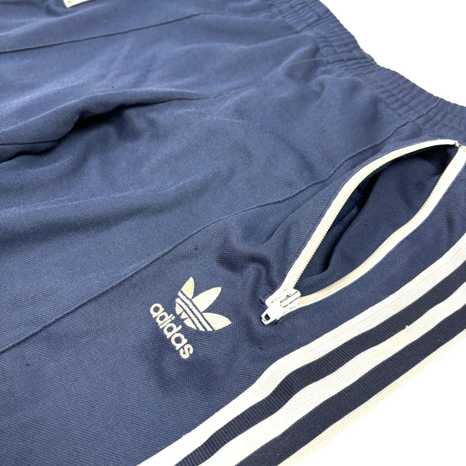 アディダス トラックパンツ ヨーロッパ トレフォイルロゴ 3ライン ネイビー ☆adidas☆ アディダス トラックパンツ ヨーロッパ ジャージ