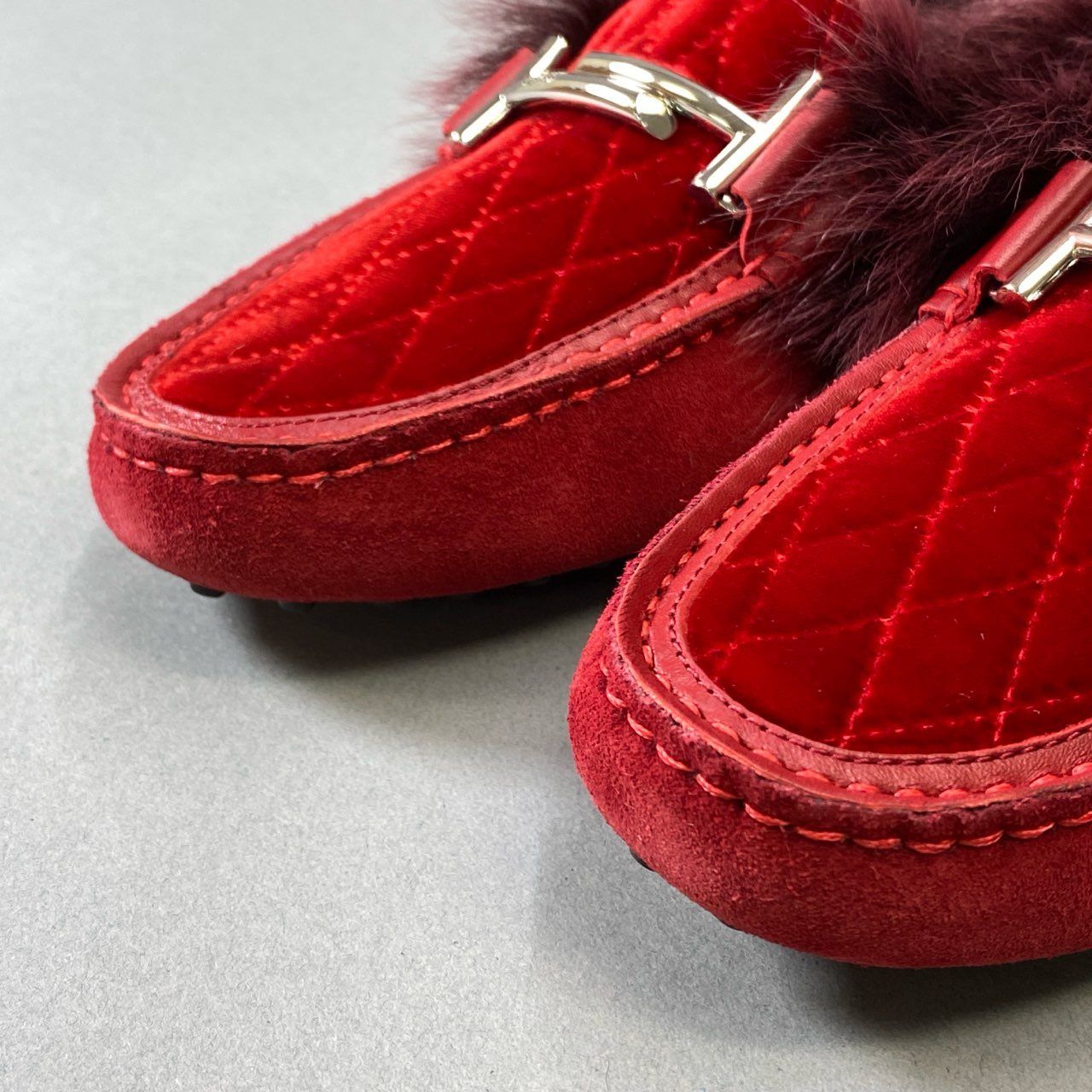 ドライビングシューズ