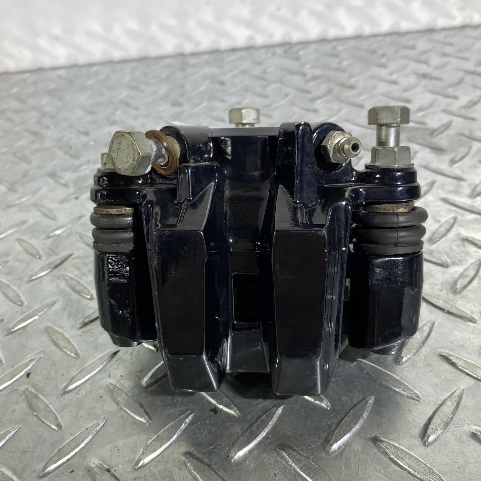 KAWASAKI KZ1100 フロントキャリパー 左 カワサキ KAWASAKI ZZR1100/ZX