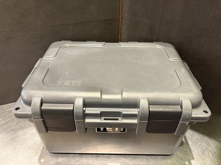 げアイテム 品 YETI Loadout GoBox 30 イエティ ロードアウト ゴーボックス30 〓