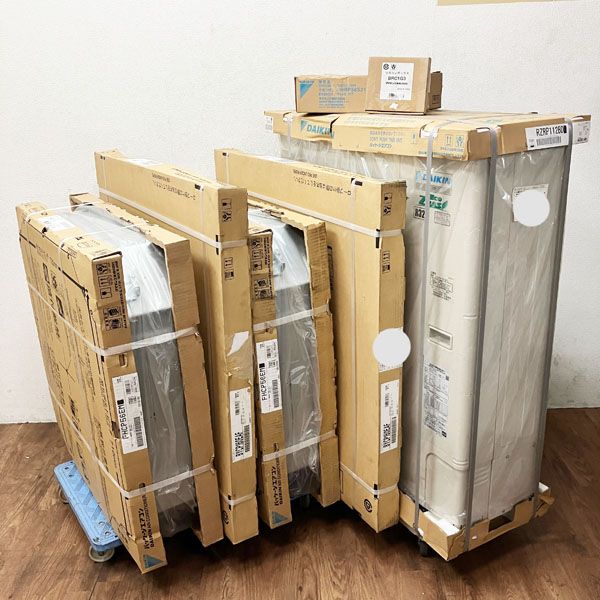 ダイキン /DAIKIN【未使用品/引取希望】EcoZEAS 4馬力 業務用エアコン 天井カセット4方向 同時ツイン 2021年 三相200V  ○65026 SZRC112BFND - メルカリ