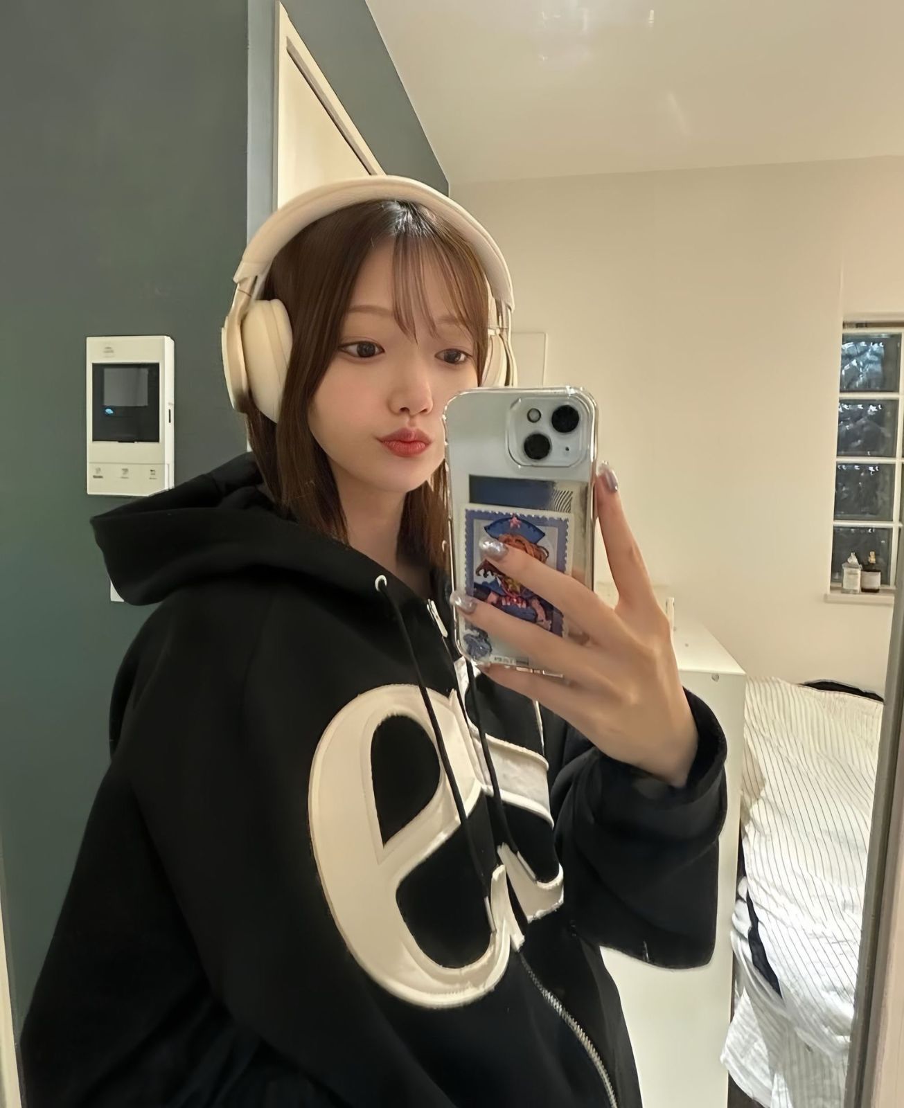 ILLIGO 129 LOGO PATCH HOODIE ZIP-UP ILLIGO イリゴ トップス