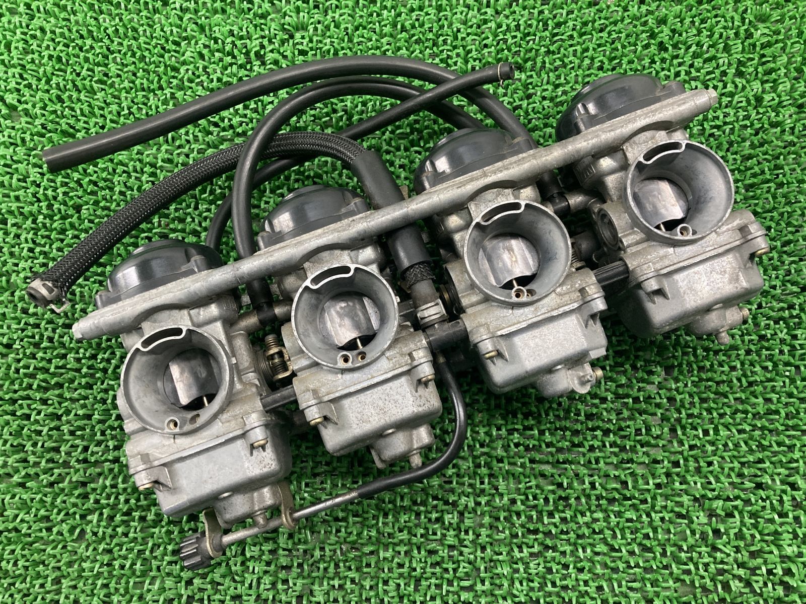 GS1200SS キャブレター 47F0 スズキ 純正 中古 バイク 部品 GV78A 