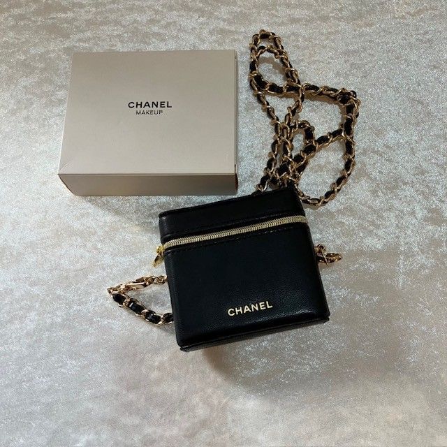 シャネル 「CHANEL MAKEUP」 ノベルティ ミニショルダーバッグ