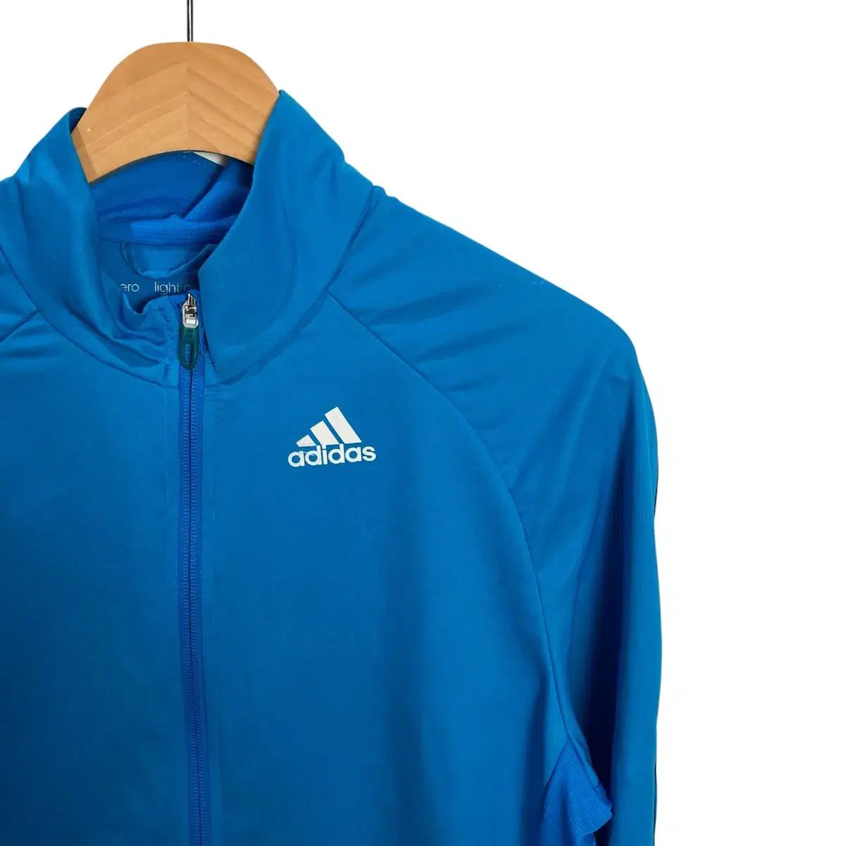 adidas(アディダス) サイドライン ウインドブレーカー - メルカリ