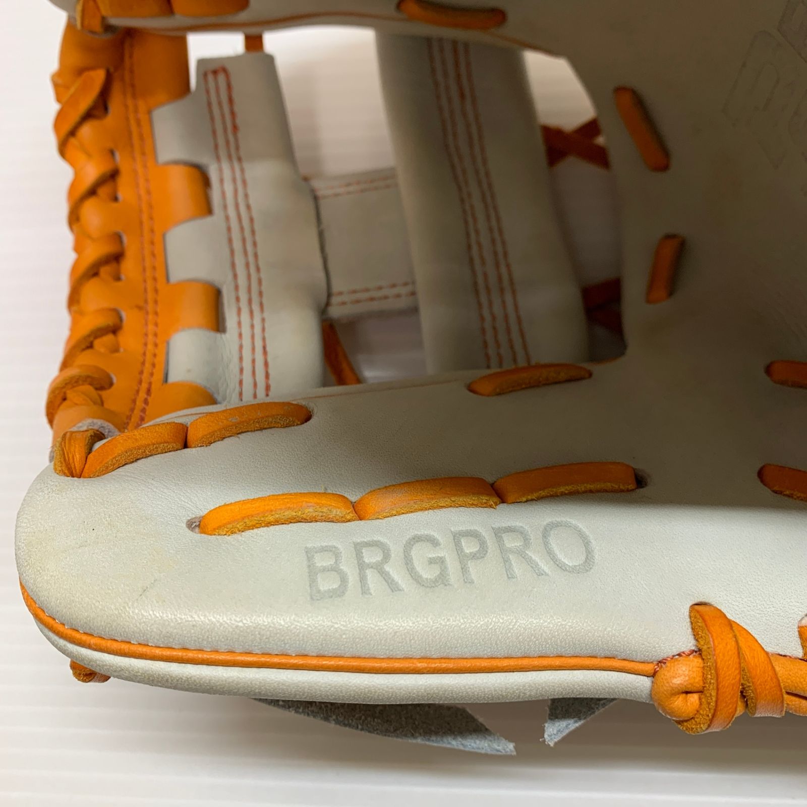 中古品 ゼット ZETT プロステイタス オーダー 軟式 内野手用グローブ BRGPRO 刺繍入り 4255 中古品 ゼット ZETT プロステイタス オーダー 軟式 内野手用
