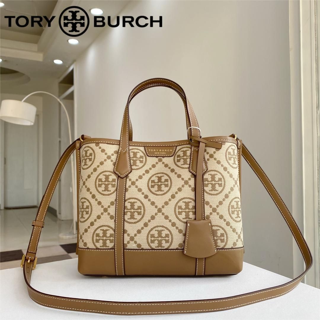 トリーバーチ TORY BURCH PERRY T MONOGRAM 大型 トートバング ハンドバッグ モノグラムトリプルコンパートメント A4  2WAY アウトレット品 #83312 ブラウン系 - メルカリ