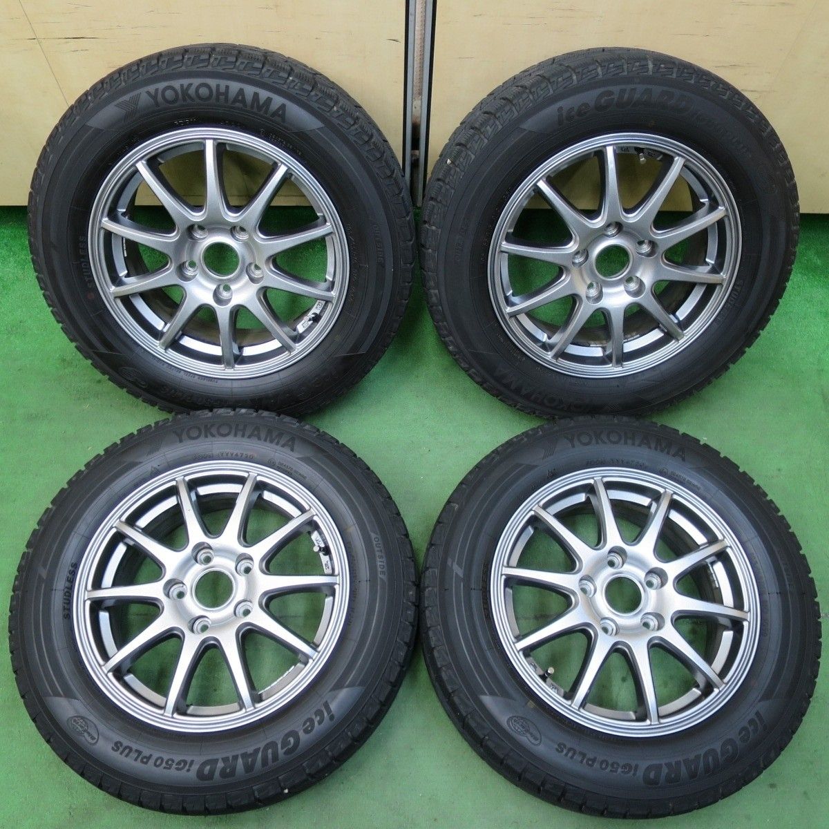 バリ溝！キレイ！8.5分☆スタッドレス 195/65R15 ヨコハマ アイス 