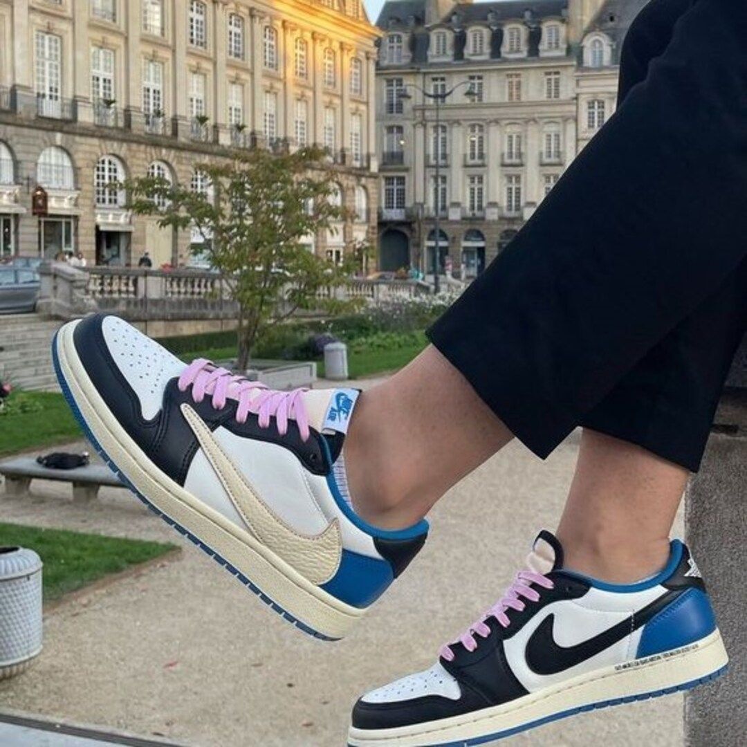 Nike air jordan × travis scott × fragment エアジョーダン 1 low og dm7866-140 27cm