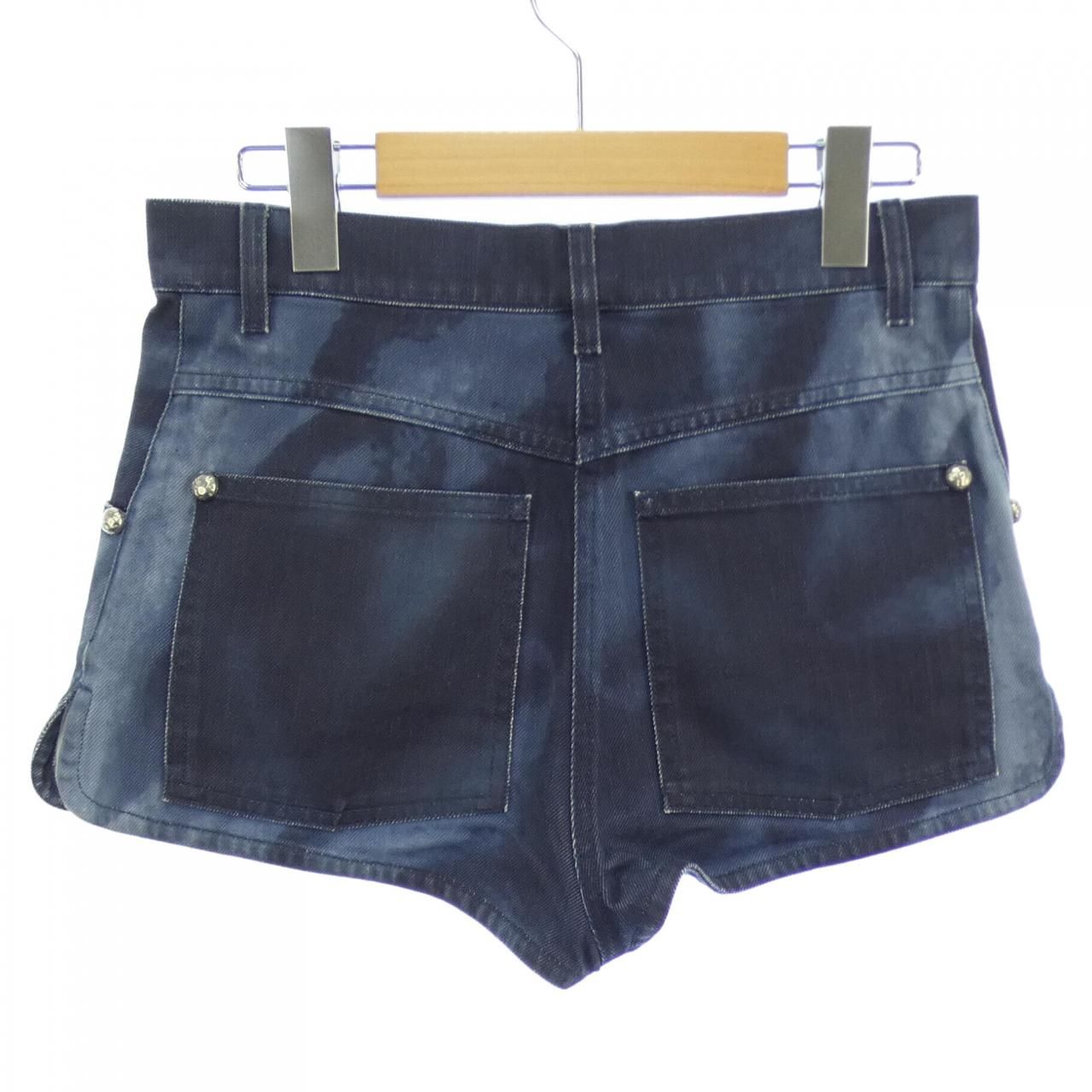 シャネル CHANEL ショートパンツ ココマーク ホットパンツ レア物 シャネル CHANEL ショートパンツ - メルカリ