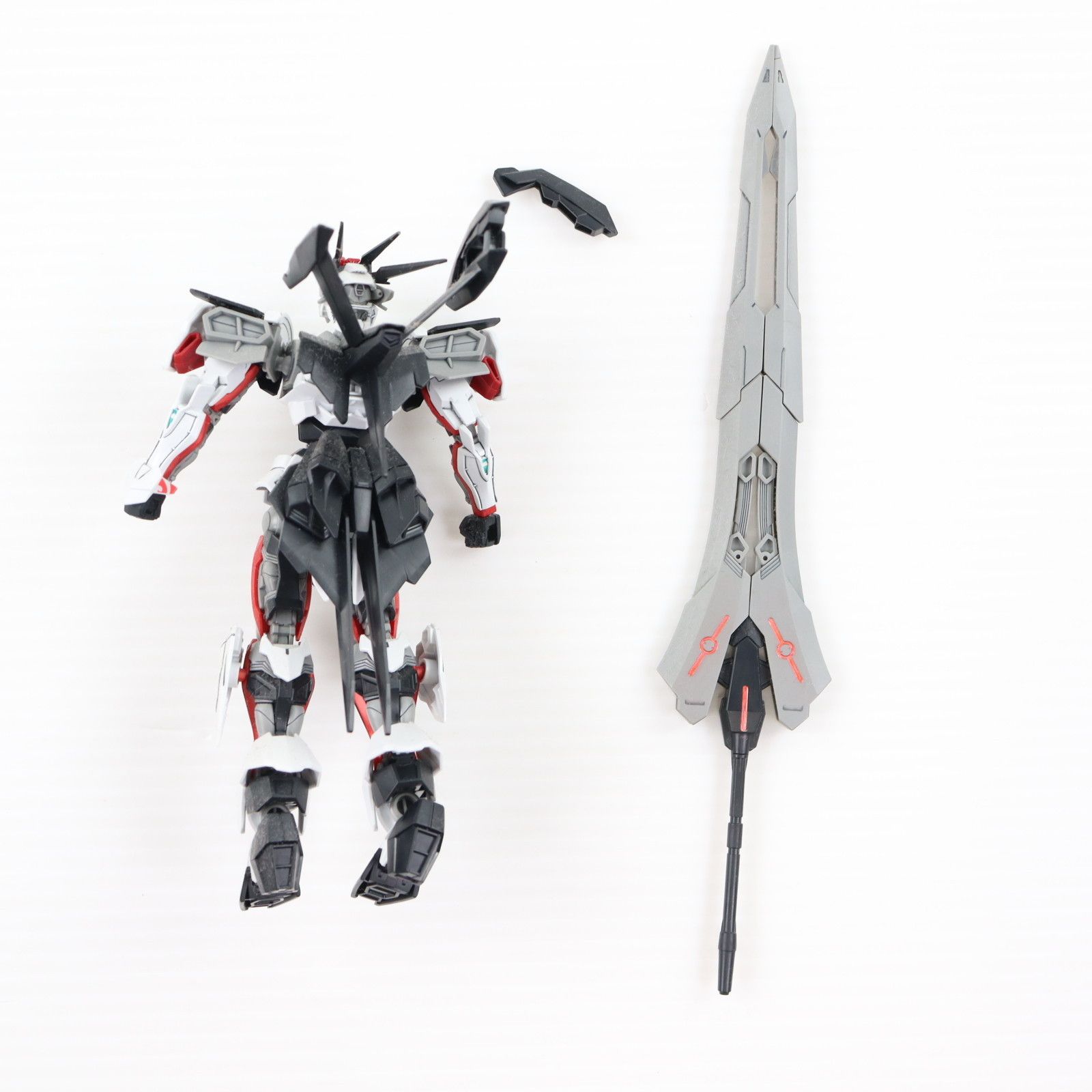 プレミアムバンダイ限定 HG 1/144 MHF-01Ω ロードアストレイΩ プレミアムバンダイ限定 HG 1/144 MHF-01Ω ロードアストレイΩ
