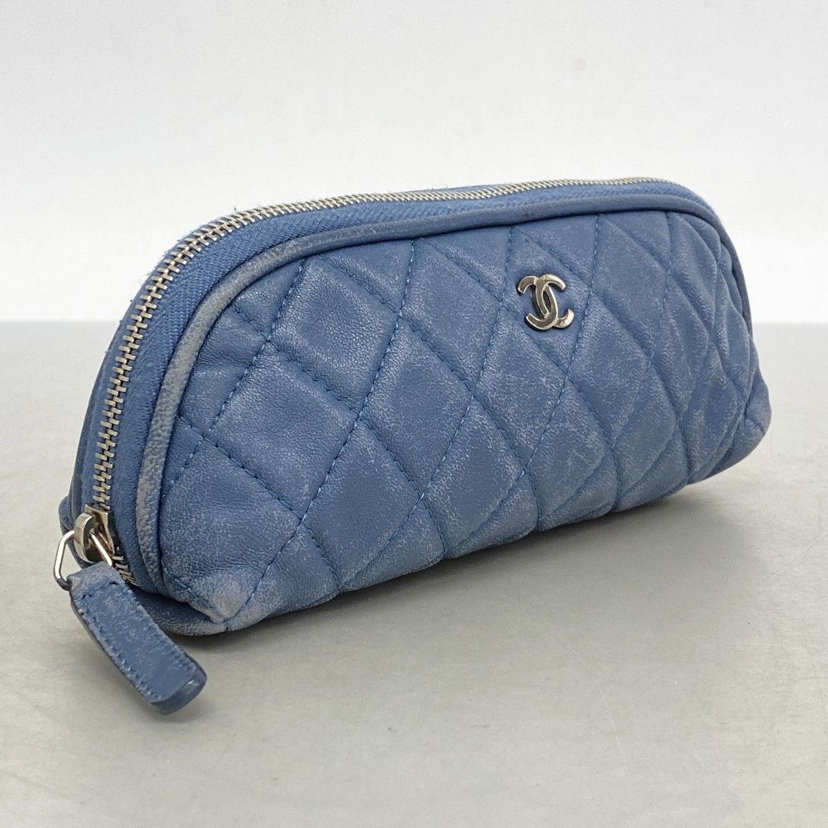5mb2367-h シャネル ポーチ マトラッセ ラムスキン ブルー シルバー金具 レディース