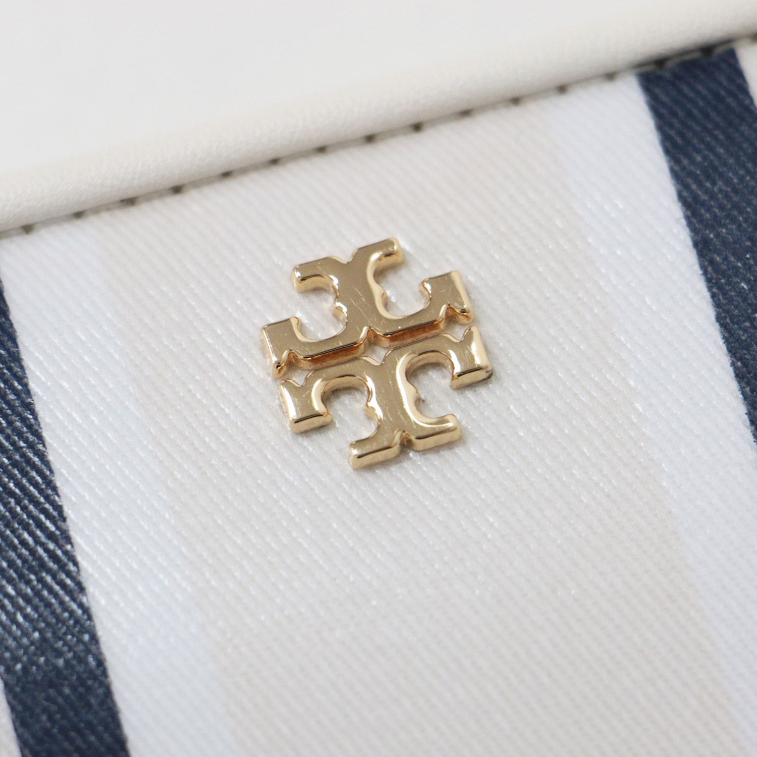 新品 TORY BURCH トリーバーチ 財布 長財布 ロングウォレット ホワイト 
