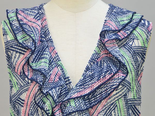 ヴィヴィアンタム VIVIENNE TAM メッシュ×刺繍 ノースリーブ