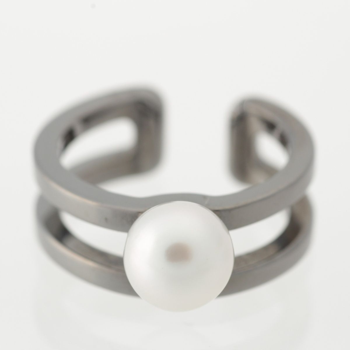 ミキモト PASSIONOIR 片耳用 パール イヤーカフ 6.14mm アクセサリー  