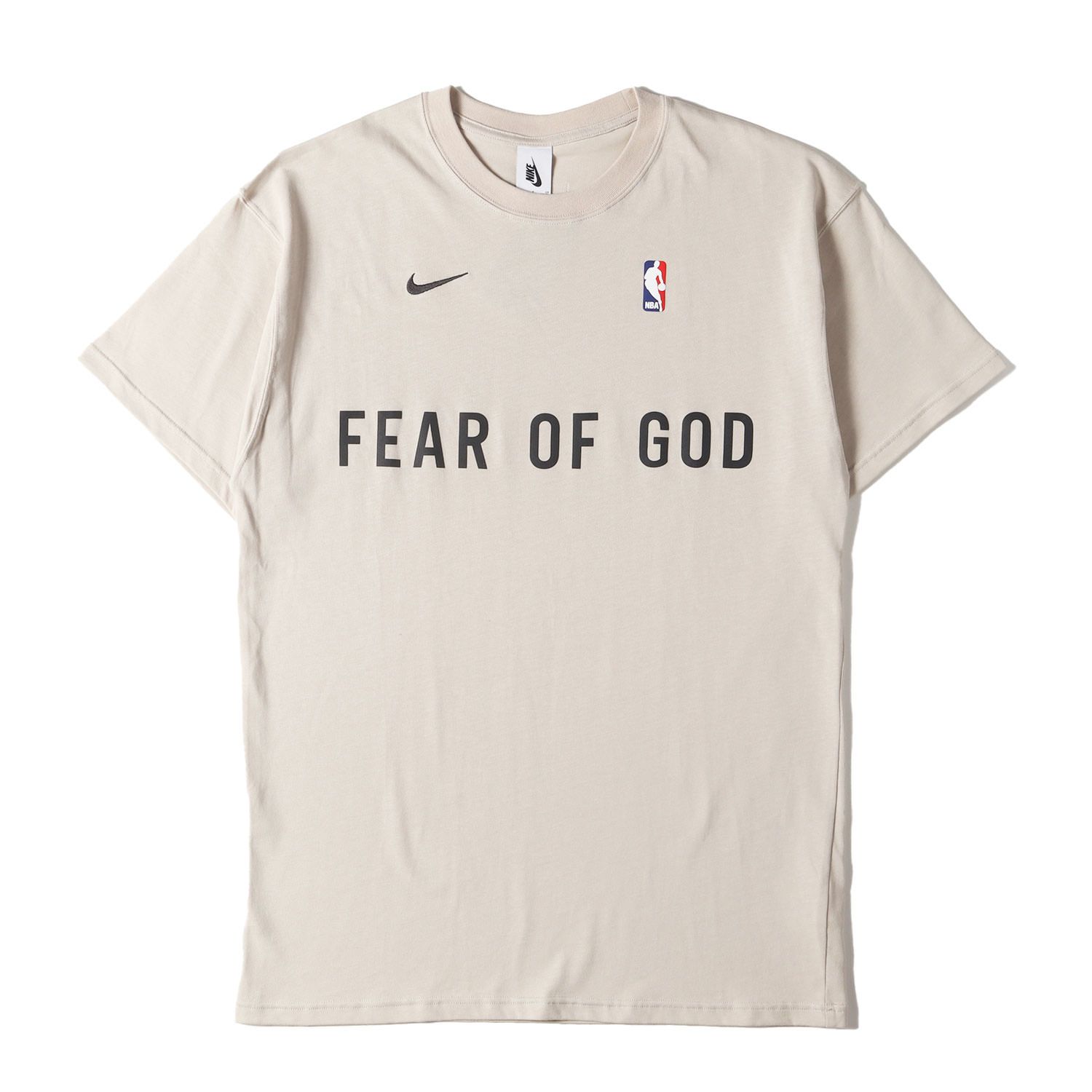 美品 FEAR OF GOD フィアオブゴッド Tシャツ サイズ:S 20AW NIKE NBA ブランドロゴ オーバーサイズ クルーネック Tシャツ  NRG W TOP ベージュ トップス カットソー 半袖 コラボ【メンズ】 - メルカリ