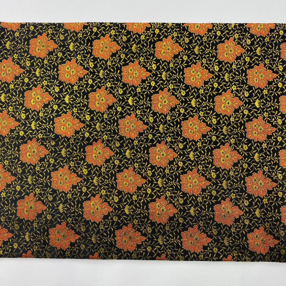 中古品 開き名古屋帯 名品 龍村美術織物 五葉華文 草花 金糸 黒 正絹